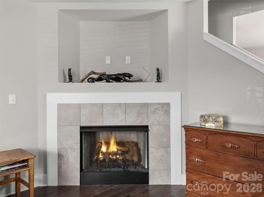 201 Stoney Point Way, Candler, NC 28715.  MLS# CAR4366292, YatesRealty ID 17608. 
