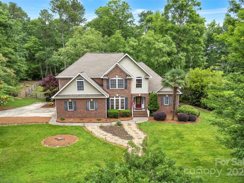 2030 Fasana Road, York, SC 29745.  MLS# CAR4265491, YatesRealty ID 17608. 