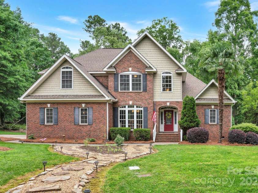 2030 Fasana Road, York, SC 29745.  MLS# CAR4265491, YatesRealty ID 17608. 