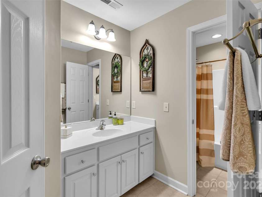 2030 Fasana Road, York, SC 29745.  MLS# CAR4265491, YatesRealty ID 17608. 