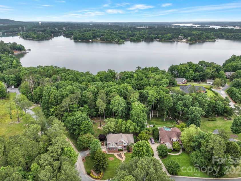 2030 Fasana Road, York, SC 29745.  MLS# CAR4265491, YatesRealty ID 17608. 