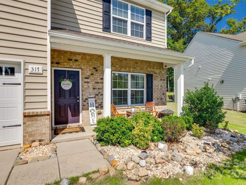 317 Praline Way, Fort Mill, SC 29715.  MLS# CAR4235916, YatesRealty ID 17609. 