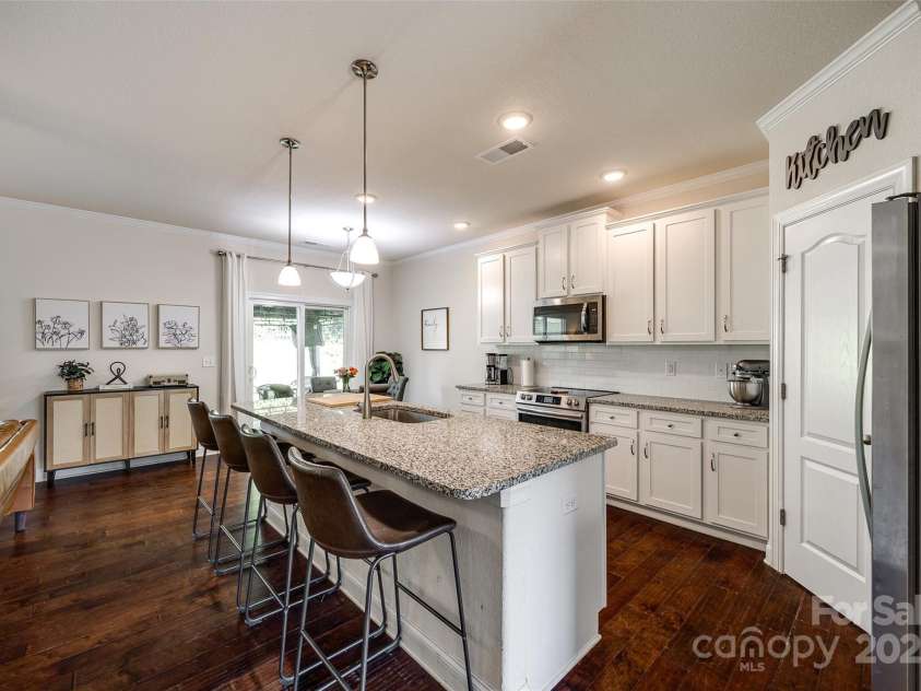 317 Praline Way, Fort Mill, SC 29715.  MLS# CAR4235916, YatesRealty ID 17609. 