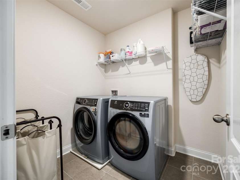 317 Praline Way, Fort Mill, SC 29715.  MLS# CAR4235916, YatesRealty ID 17609. 