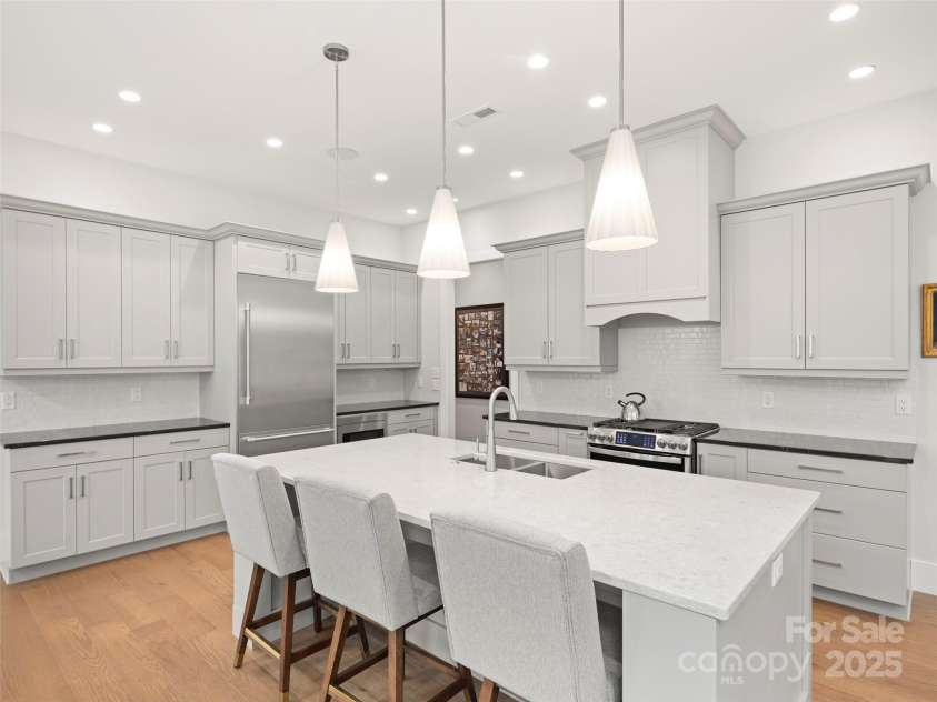 1565 Country View Way, Arden, NC 28704.  MLS# CAR4311786, YatesRealty ID 1761. 