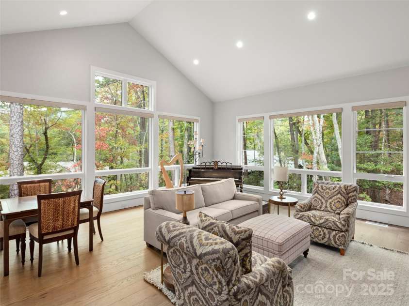 1565 Country View Way, Arden, NC 28704.  MLS# CAR4311786, YatesRealty ID 1761. 