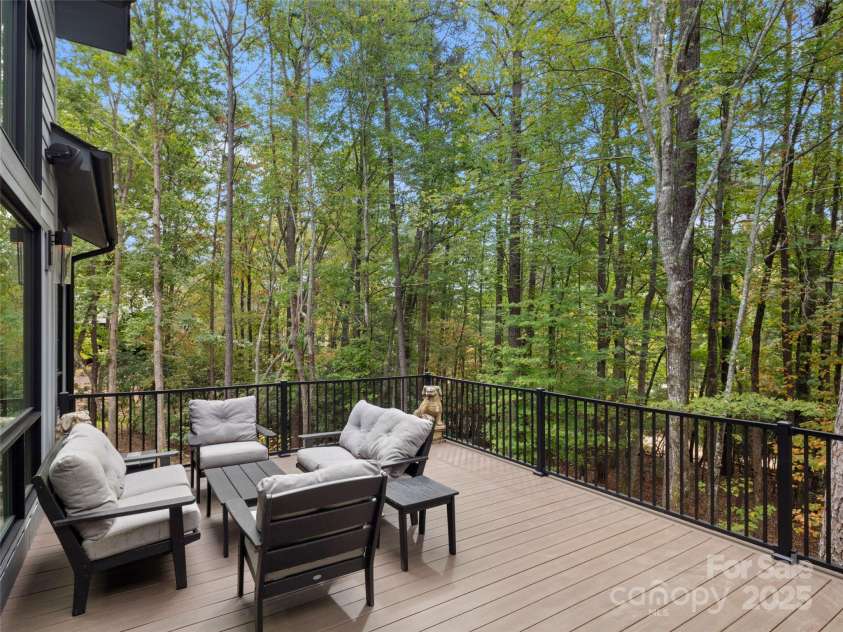 1565 Country View Way, Arden, NC 28704.  MLS# CAR4311786, YatesRealty ID 1761. 