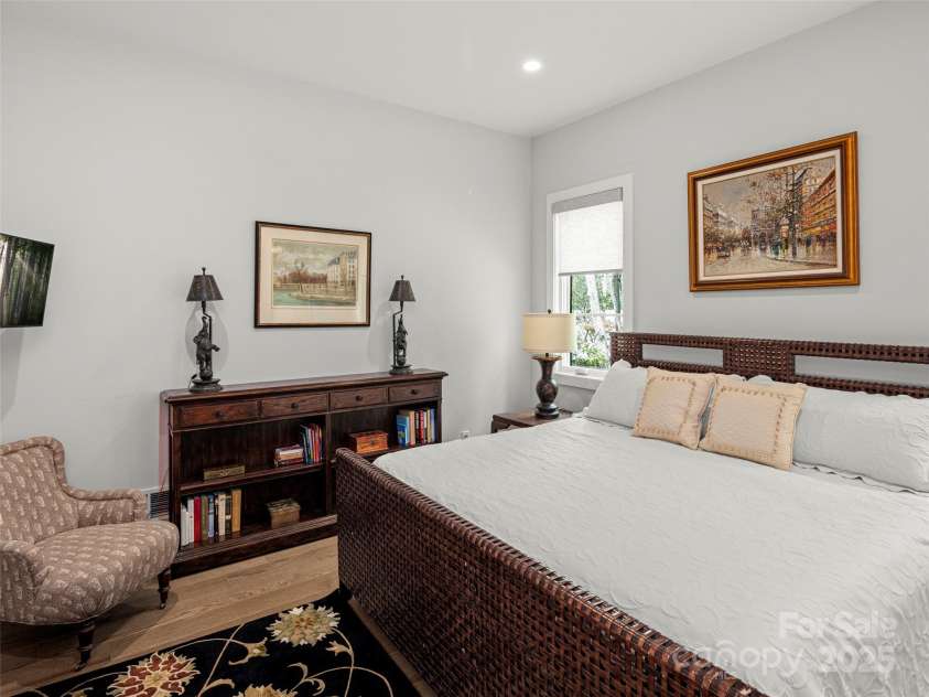 1565 Country View Way, Arden, NC 28704.  MLS# CAR4311786, YatesRealty ID 1761. 