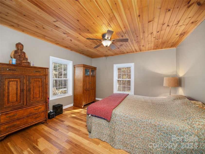 2033 Lower Paw Paw Road, Marshall, NC 28753.  MLS# CAR4204135, YatesRealty ID 1761. Main Floor Bedroom