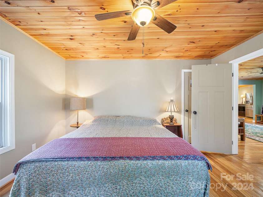 2033 Lower Paw Paw Road, Marshall, NC 28753.  MLS# CAR4204135, YatesRealty ID 1761. Main Floor Bedroom