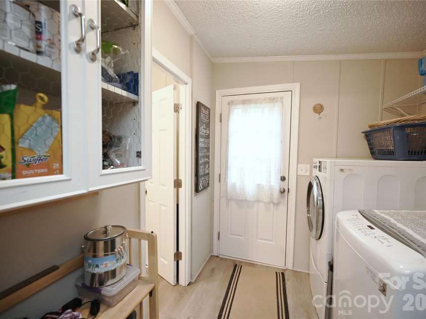 202 Coker Court, York, SC 29745.  MLS# CAR4366613, YatesRealty ID 17610. 