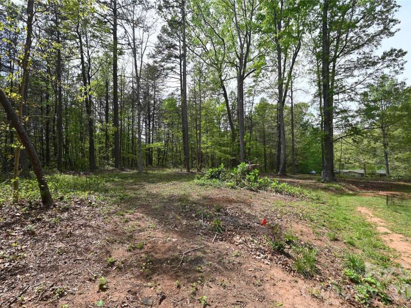 202 Coker Court, York, SC 29745.  MLS# CAR4366613, YatesRealty ID 17610. 