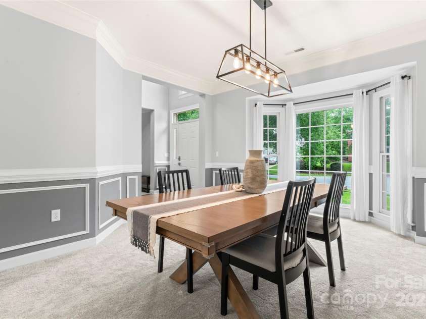 6432 Morningsong Lane, Charlotte, NC 28269.  MLS# CAR4261564, YatesRealty ID 17610. 