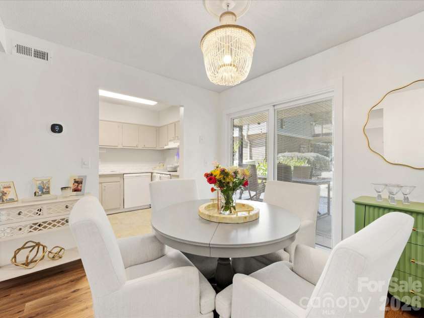 2616 Park Road, Charlotte, NC 28209.  MLS# CAR4361084, YatesRealty ID 17611. Dining Room