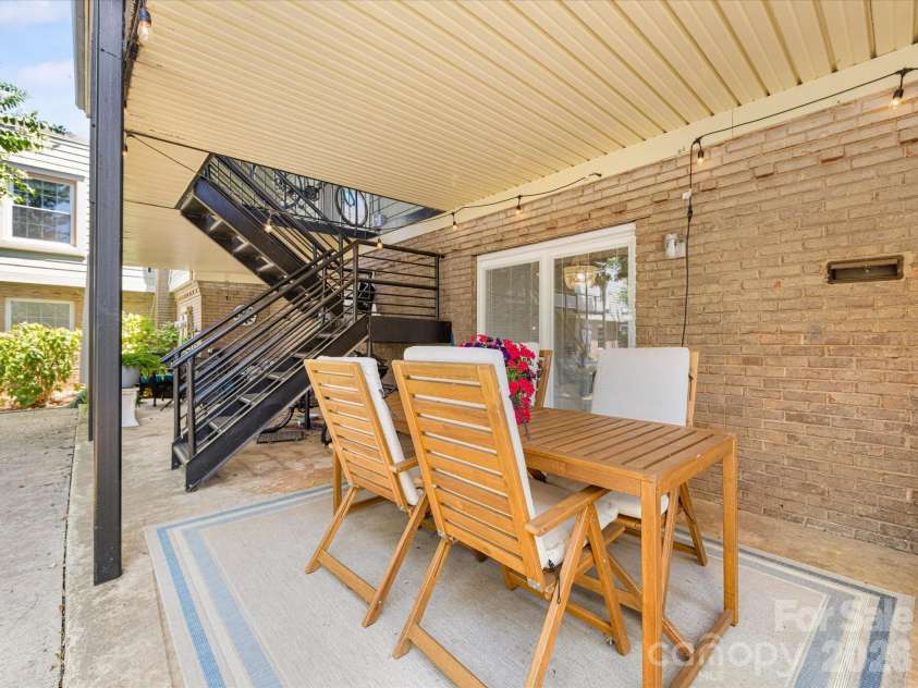 2616 Park Road, Charlotte, NC 28209.  MLS# CAR4361084, YatesRealty ID 17611. Patio