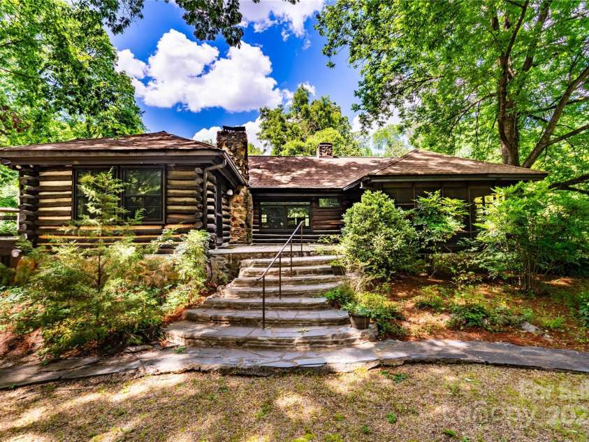 6510 Sharon Hills Road, Charlotte, NC 28210.  MLS# CAR4254366, YatesRealty ID 17611. 
