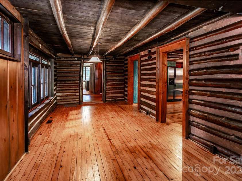 6510 Sharon Hills Road, Charlotte, NC 28210.  MLS# CAR4254366, YatesRealty ID 17611. 