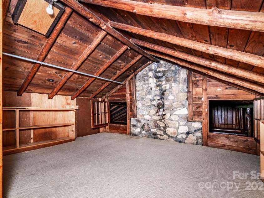 6510 Sharon Hills Road, Charlotte, NC 28210.  MLS# CAR4254366, YatesRealty ID 17611. 