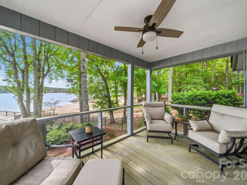 14 King Haigler Chase Court, Clover, SC 29710.  MLS# CAR4370873, YatesRealty ID 17613. 