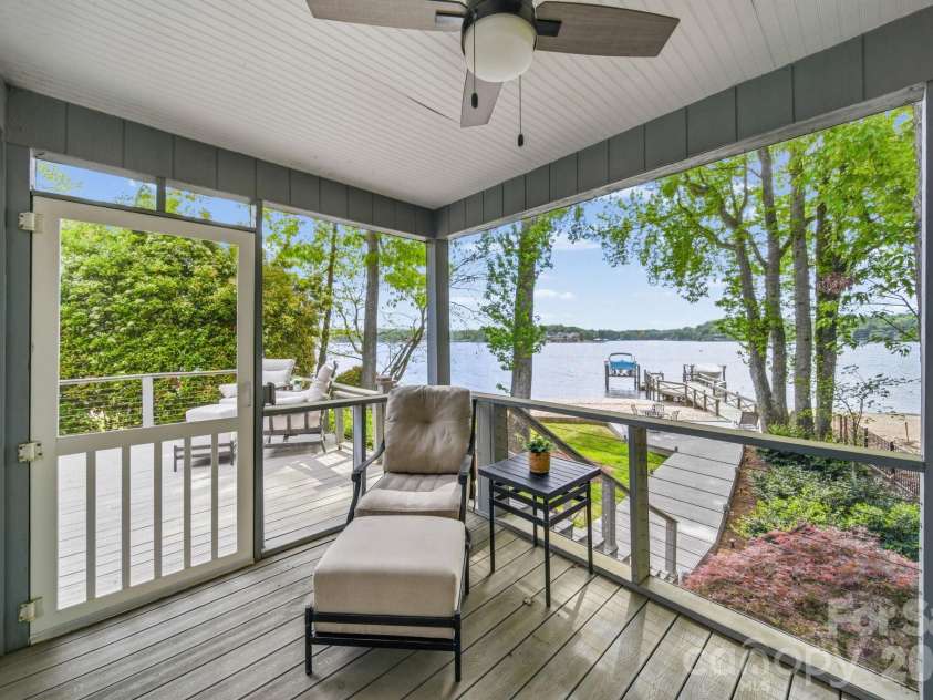 14 King Haigler Chase Court, Clover, SC 29710.  MLS# CAR4370873, YatesRealty ID 17613. 