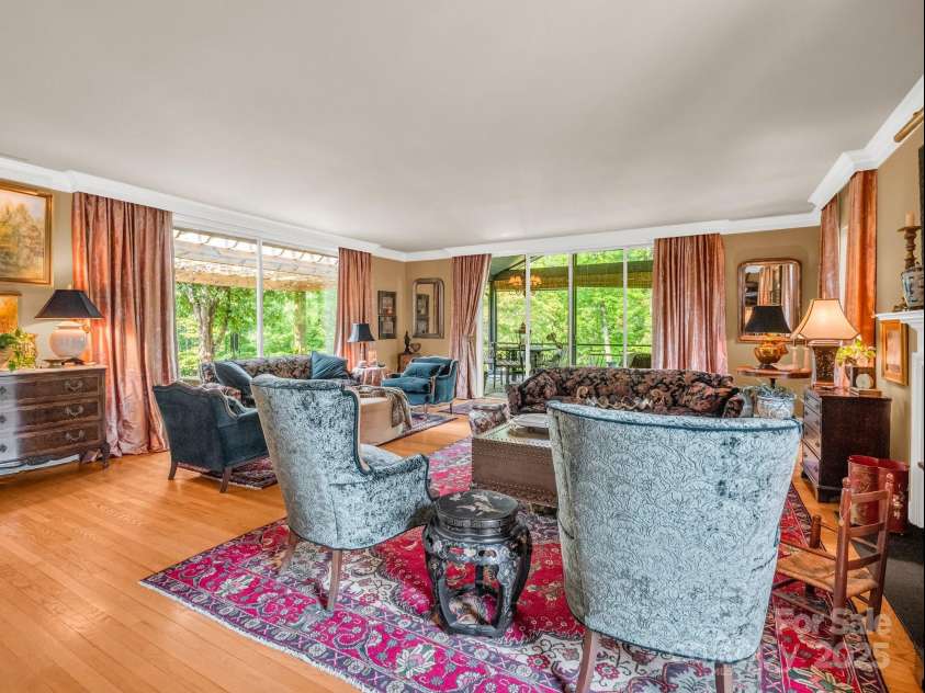 11 Hearthstone Lane, Landrum, SC 29356.  MLS# CAR4267724, YatesRealty ID 17615. 