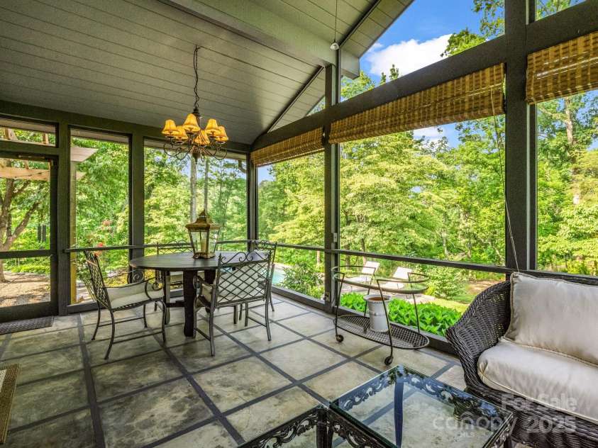 11 Hearthstone Lane, Landrum, SC 29356.  MLS# CAR4267724, YatesRealty ID 17615. 