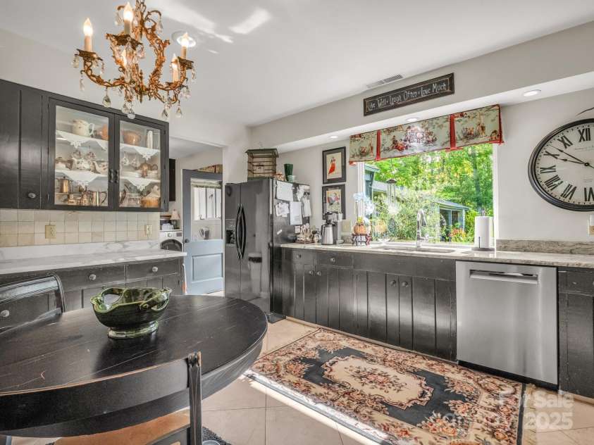 11 Hearthstone Lane, Landrum, SC 29356.  MLS# CAR4267724, YatesRealty ID 17615. 