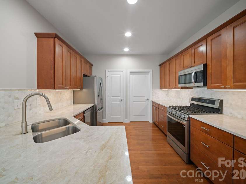 14 Rose Creek Road, Leicester, NC 28748.  MLS# CAR4368090, YatesRealty ID 17616. 