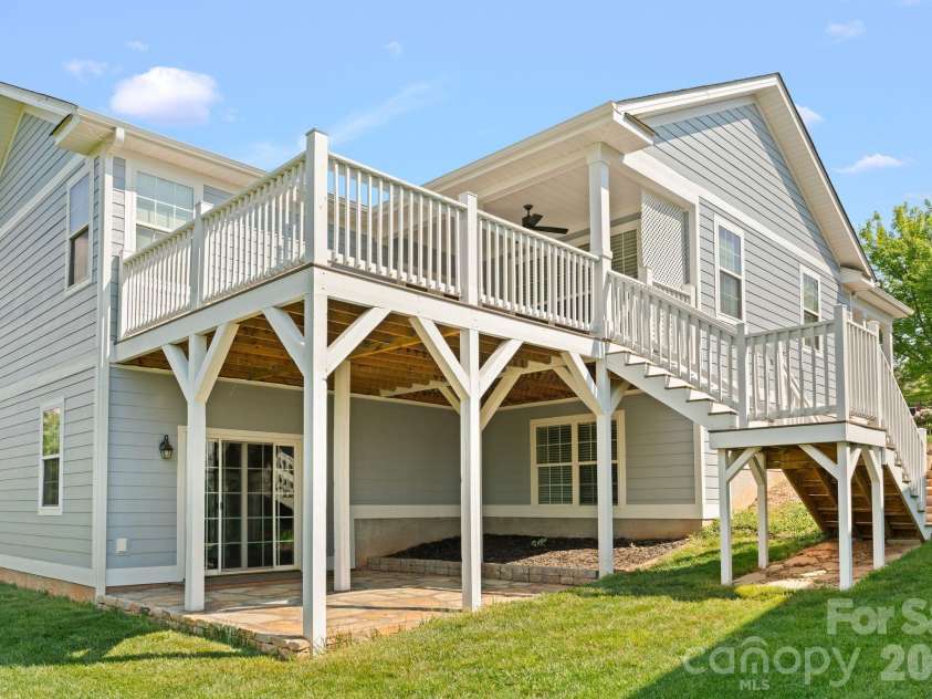 14 Rose Creek Road, Leicester, NC 28748.  MLS# CAR4368090, YatesRealty ID 17616. 