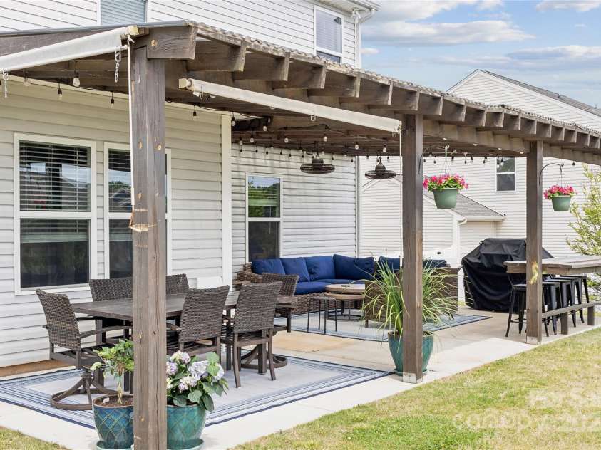 1218 Juddson Drive, Waxhaw, NC 28173.  MLS# CAR4248893, YatesRealty ID 17617. 