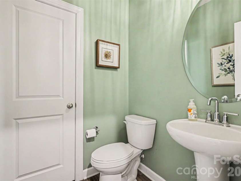2614 Greenmarket Drive, Charlotte, NC 28217.  MLS# CAR4376947, YatesRealty ID 17617. 