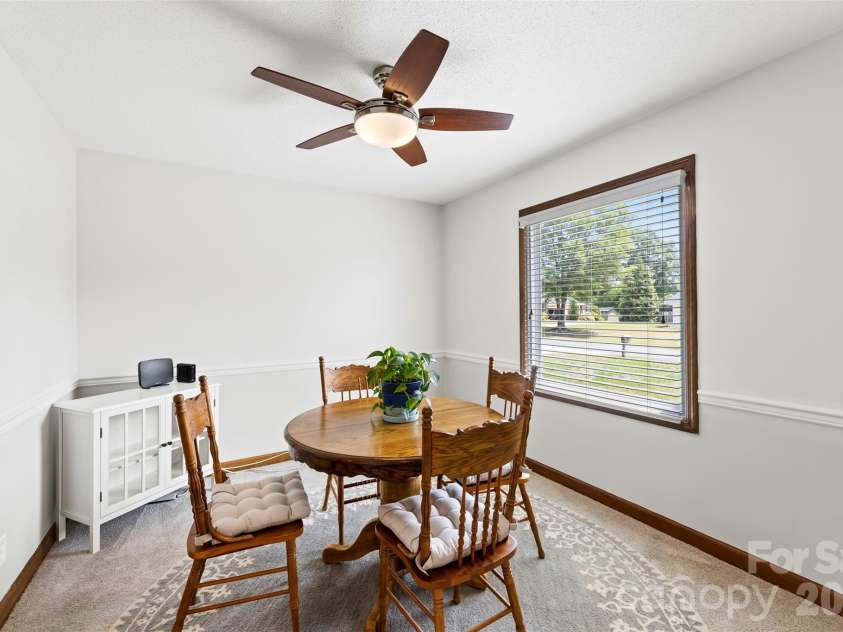 107 Friendfield Drive, Fort Mill, SC 29715.  MLS# CAR4377175, YatesRealty ID 17618. 