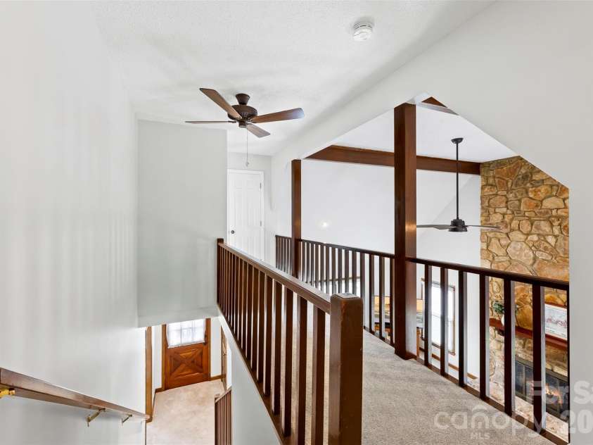 107 Friendfield Drive, Fort Mill, SC 29715.  MLS# CAR4377175, YatesRealty ID 17618. 