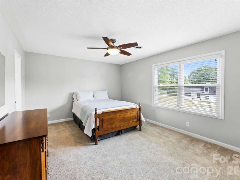 107 Friendfield Drive, Fort Mill, SC 29715.  MLS# CAR4377175, YatesRealty ID 17618. 