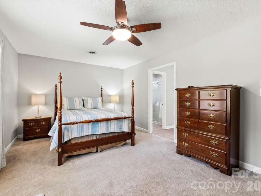 107 Friendfield Drive, Fort Mill, SC 29715.  MLS# CAR4377175, YatesRealty ID 17618. 