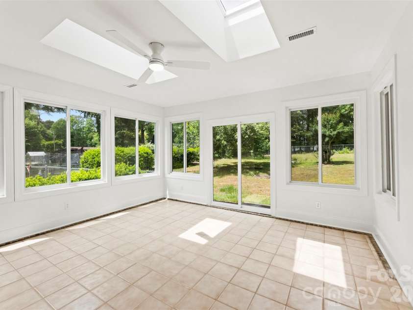 107 Friendfield Drive, Fort Mill, SC 29715.  MLS# CAR4377175, YatesRealty ID 17618. 