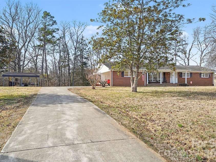 2401 Penninger Road, Concord, NC 28025.  MLS# CAR4344658, YatesRealty ID 1762. 