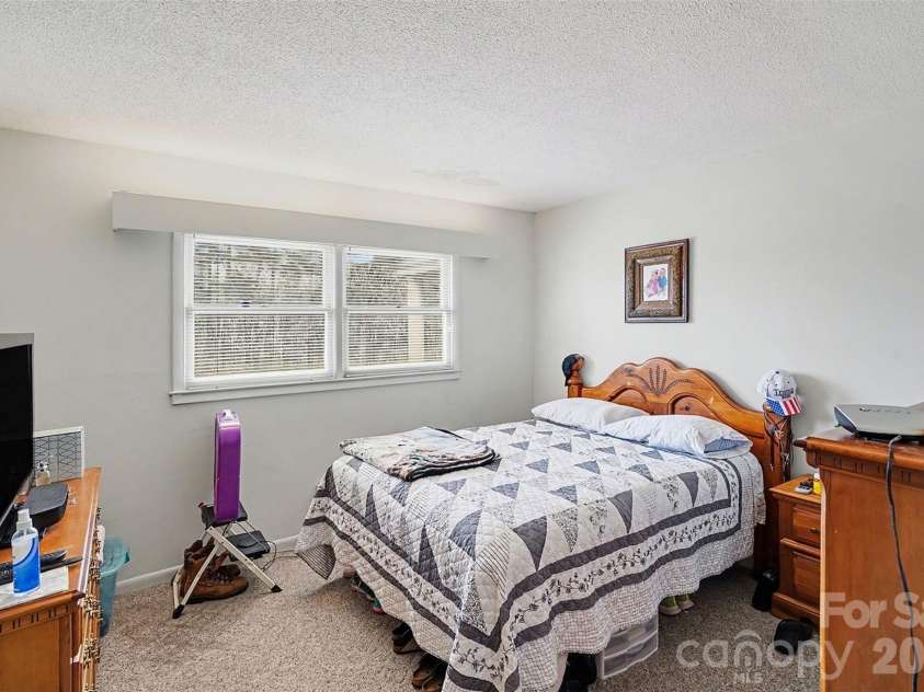 2401 Penninger Road, Concord, NC 28025.  MLS# CAR4344658, YatesRealty ID 1762. 