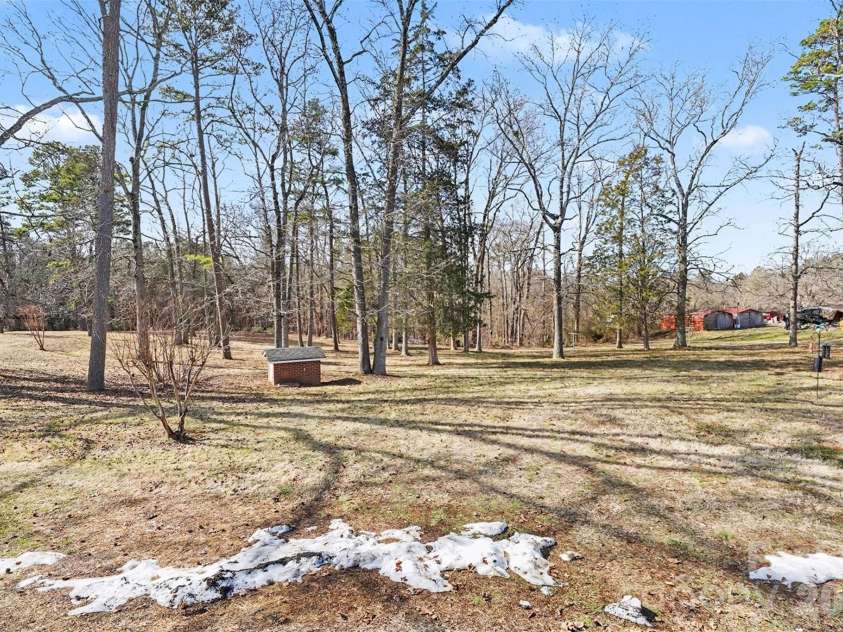 2401 Penninger Road, Concord, NC 28025.  MLS# CAR4344658, YatesRealty ID 1762. 