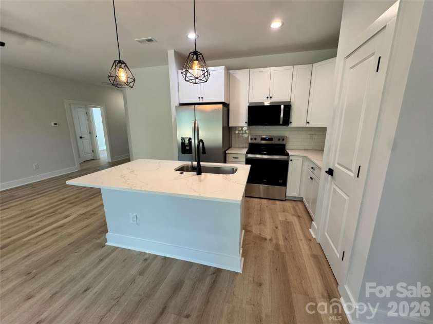 1814 Mcfarland Avenue, Gastonia, NC 28052.  MLS# CAR4373746, YatesRealty ID 17621. 