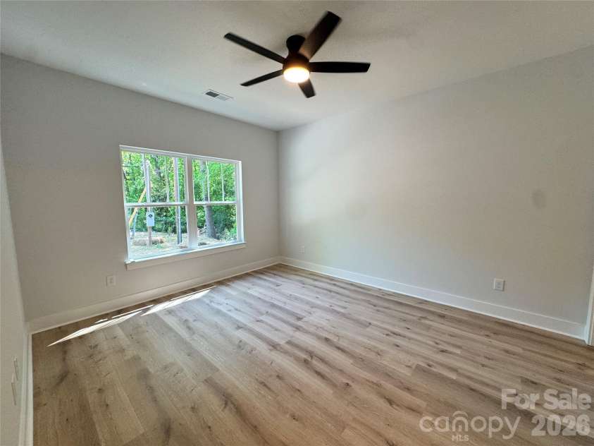 1814 Mcfarland Avenue, Gastonia, NC 28052.  MLS# CAR4373746, YatesRealty ID 17621. 