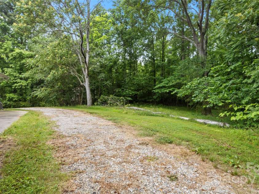 7860 Henry Harris Road, Fort Mill, SC 29707.  MLS# CAR4257339, YatesRealty ID 17622. 