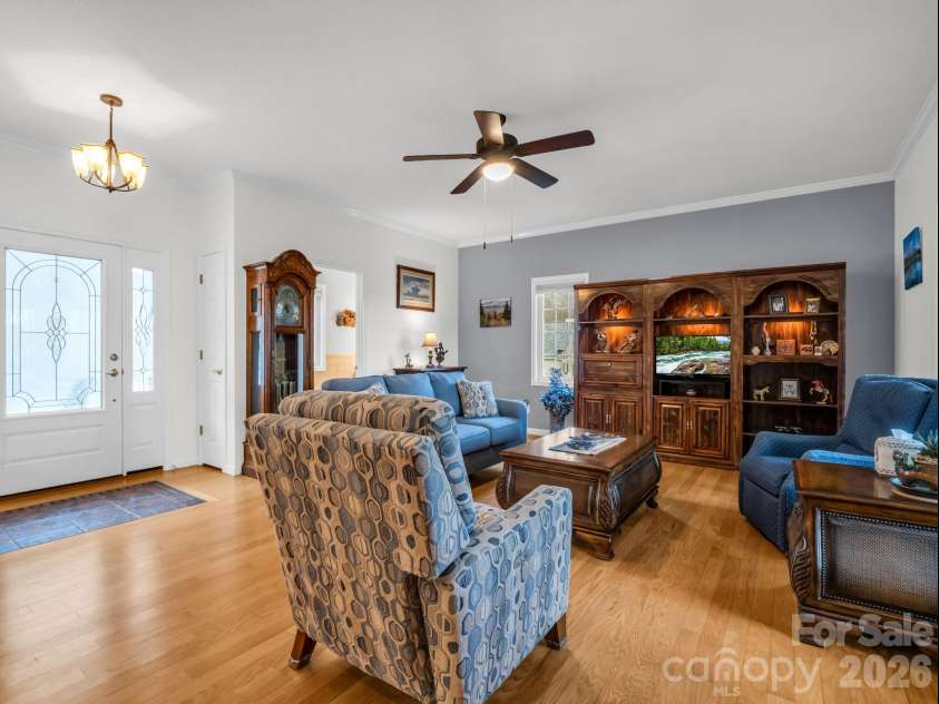29 Spring Heights Court, Hendersonville, NC 28791.  MLS# CAR4400260, YatesRealty ID 17623. 