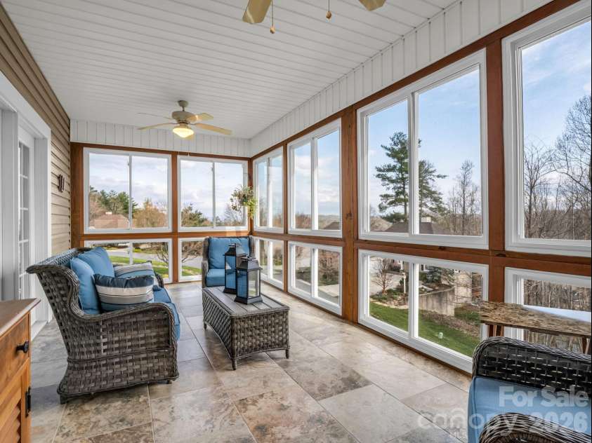 29 Spring Heights Court, Hendersonville, NC 28791.  MLS# CAR4400260, YatesRealty ID 17623. 