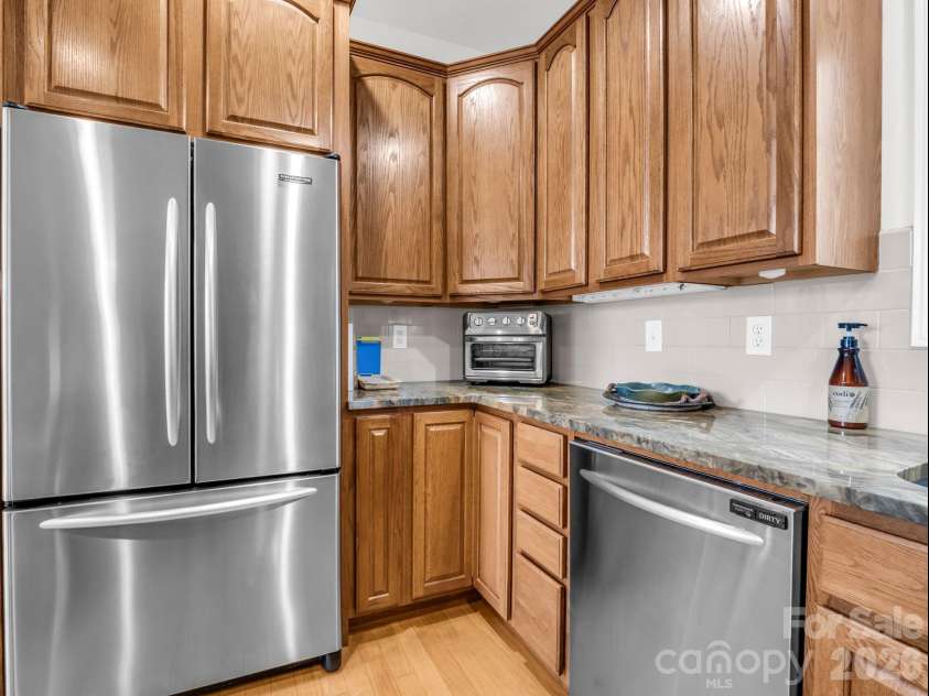 29 Spring Heights Court, Hendersonville, NC 28791.  MLS# CAR4400260, YatesRealty ID 17623. 