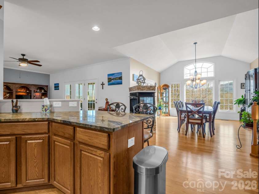 29 Spring Heights Court, Hendersonville, NC 28791.  MLS# CAR4400260, YatesRealty ID 17623. 