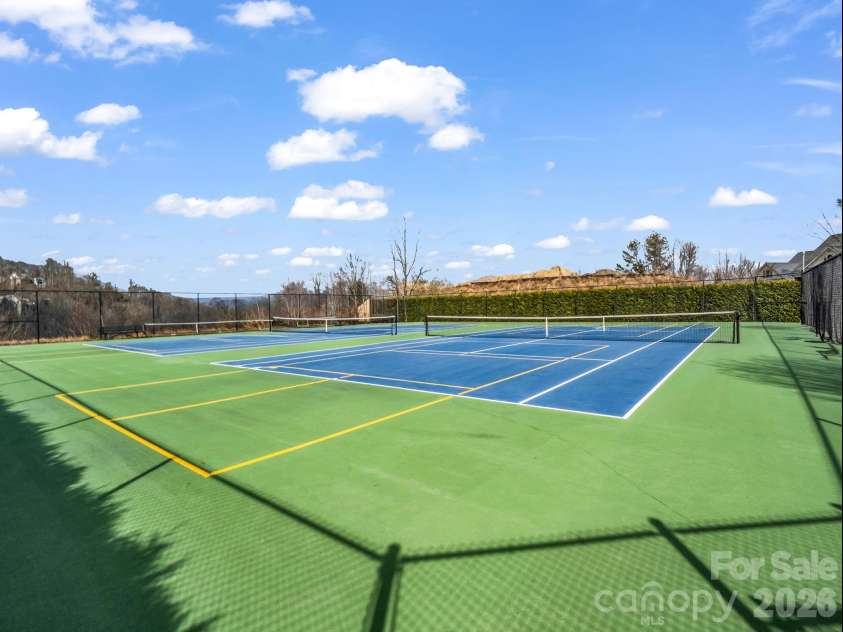 29 Spring Heights Court, Hendersonville, NC 28791.  MLS# CAR4400260, YatesRealty ID 17623. 