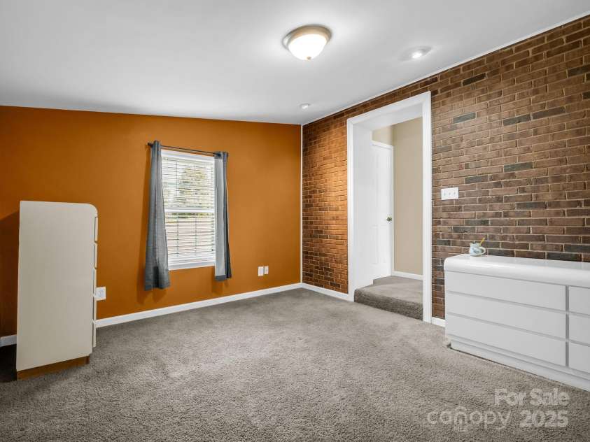 2100 Lincolnton Highway, Cherryville, NC 28021.  MLS# CAR4227118, YatesRealty ID 17624. Bedroom