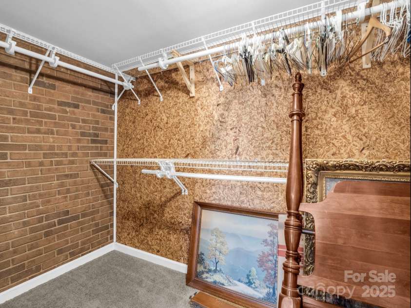 2100 Lincolnton Highway, Cherryville, NC 28021.  MLS# CAR4227118, YatesRealty ID 17624. Large closet