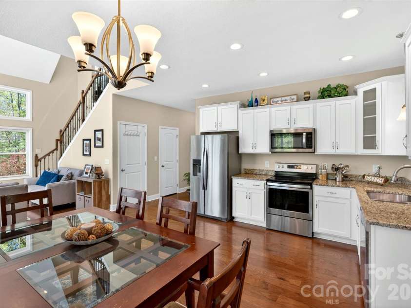 38 Pine Hill Road, Fairview, NC 28730.  MLS# CAR4400617, YatesRealty ID 17626. Spacious, bright main level living!